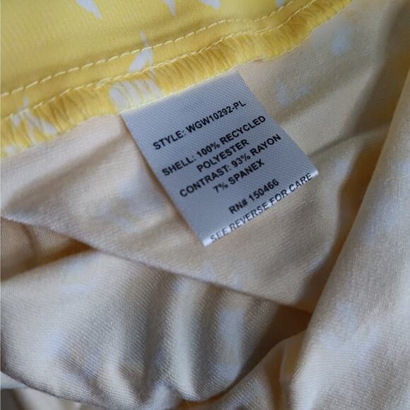 EUC Hawthorn Top Size 1X Sleeveless Yellow with White Flowers Ruffle Collar - Picture 6 of 6